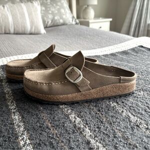 Birkenstock Buckley in Gray Taupe Size 38 (7-7.5)